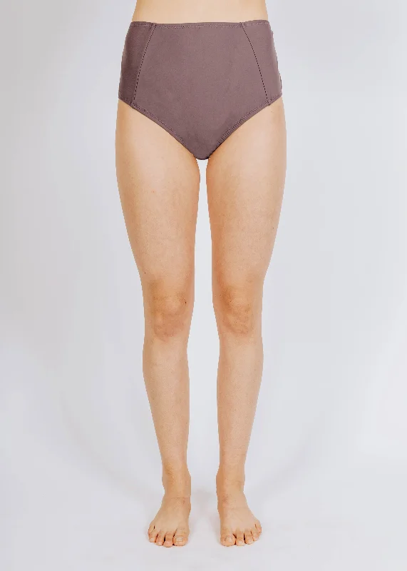 Compact - fitting  high waist in cayenne