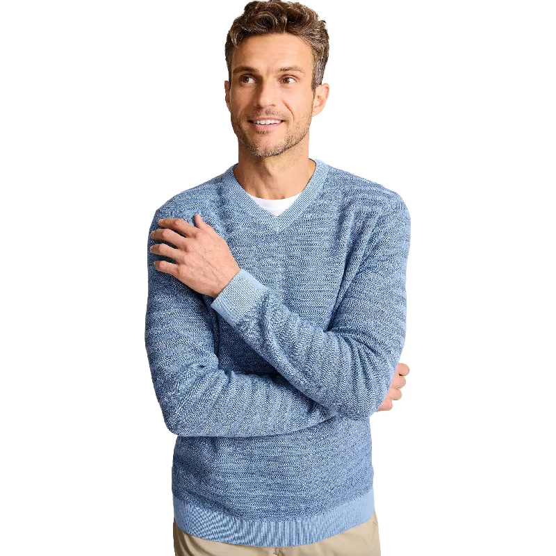 Mature - style  Tommy Bahama IslandZone IslandZone Coolside Course V-Neck Sweater - Buccaneer Blue